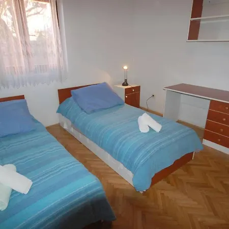 With A Parking Space Njivice, Krk - 21856 Apartment Njivice